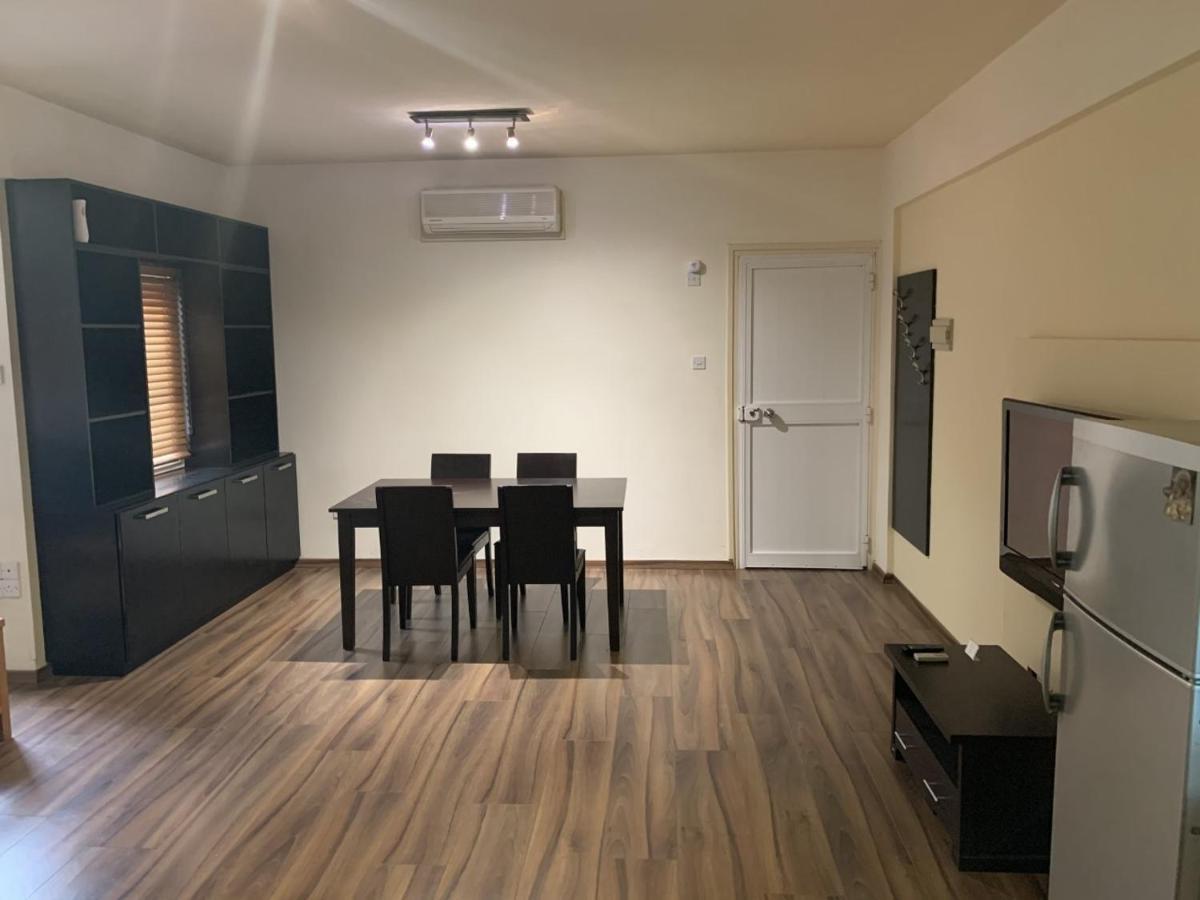 Appartamento Kika Court 2 Paralimni Esterno foto