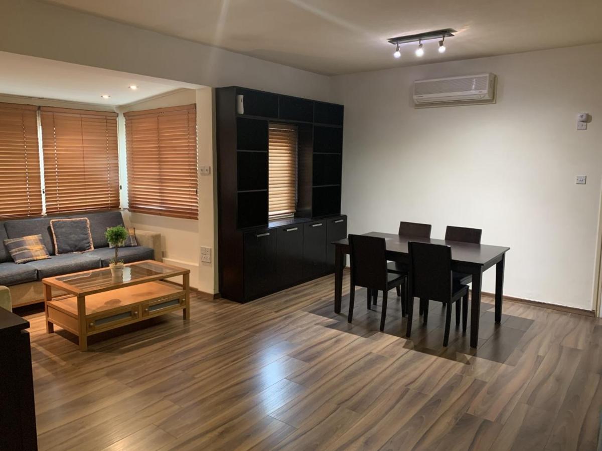 Appartamento Kika Court 2 Paralimni Esterno foto